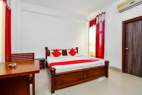 Oyo 28737 Hotel Mayur