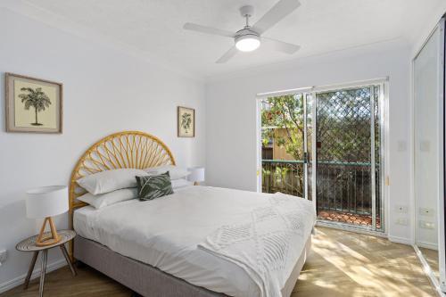 Apartamento Madecomfy Beachside Getaway With Lush Balcony