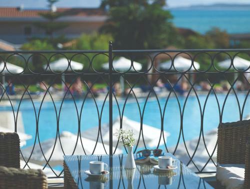 Hotel Roda Beach Resort & Spa