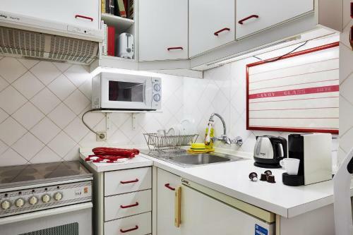 Infante Apartment
