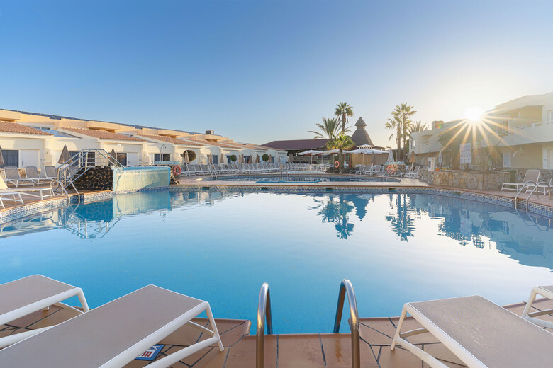 Hotel Arena Suite - S�lo Adultos