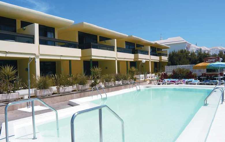 Apartamentos Colina Mar