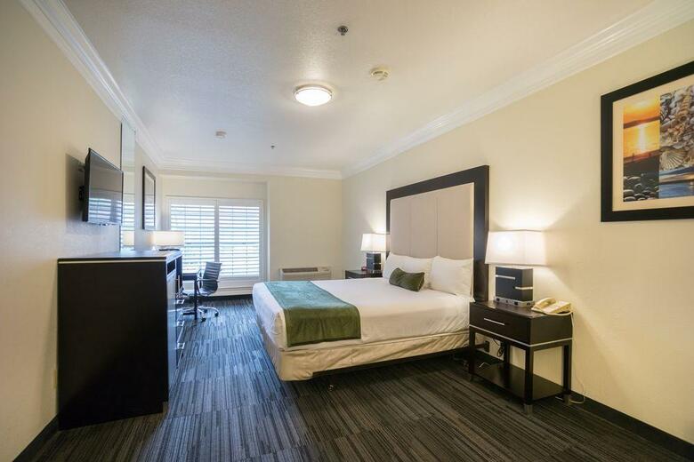 Arena Hotel