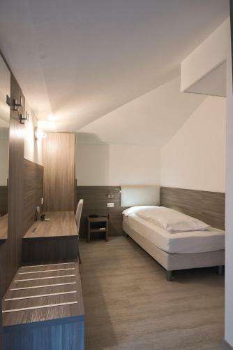 Hotel Garn� Villa Fontana