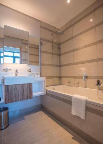 Bed & Breakfast Highveld Guest House