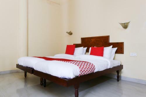 Hotel Oyo 65917 Shri Krishna