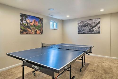 Charming Colorado Springs Home With Game Room!