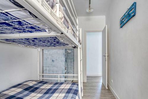 Eloise Apartment