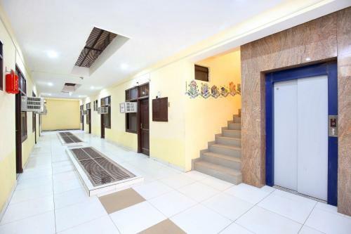 Hotel Oyo 14823 Skyheights