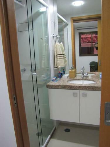 Moderno Apartamento Perto Da Praia