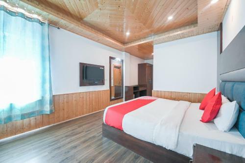 Oyo 61499 Hotel For Season
