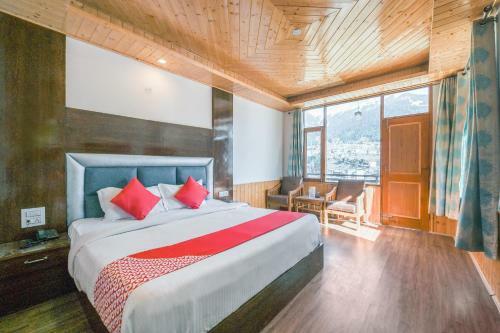 Oyo 61499 Hotel For Season