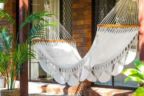 Mudjimba Beach House, Sleeps 6, Pet Friendly