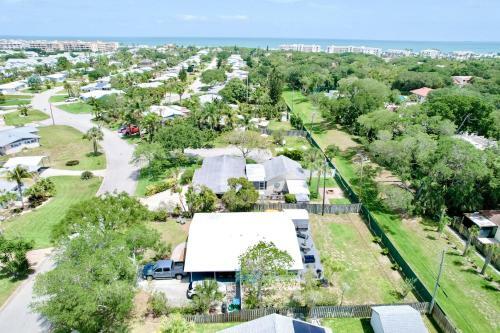 Beachside Bungalow