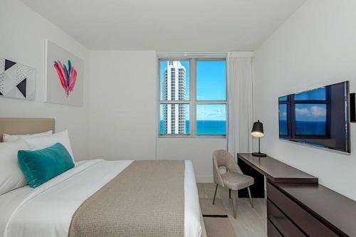 5 Wrap Around Balcony 2br Insane Views