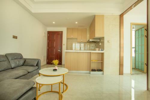 Locals Apartment Inn 00