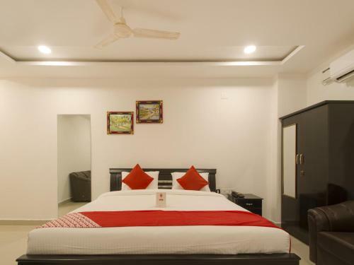 Hotel Oyo 13062 Kamala Residency-inn