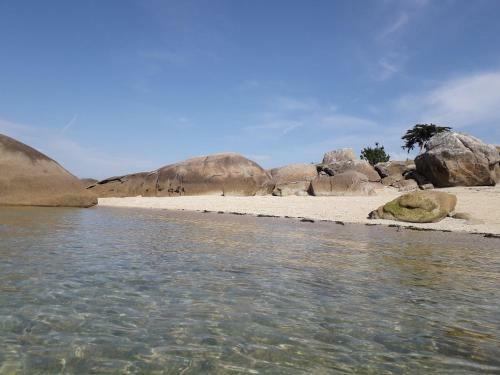 Pointe Du Cabellou-plages � Pied (100m)