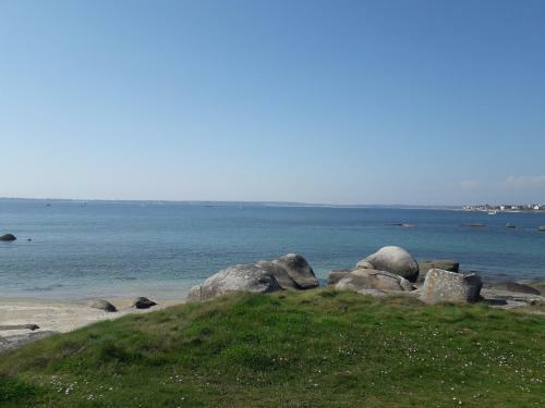Pointe Du Cabellou-plages � Pied (100m)