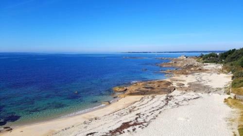 Pointe Du Cabellou-plages � Pied (100m)
