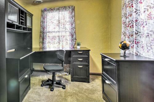 Bay City Home With Deck And Grill - Walk To Beach