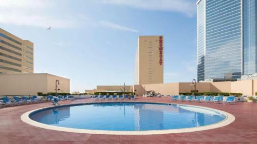 Apartamento Beachfront 2br 3ba Condo By Cozysuites