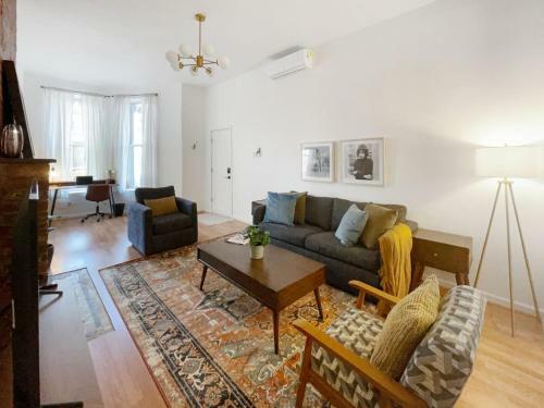 Apartamento Newly Renovated 3 Beds With Private Backyard
