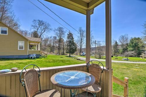 Catskills Bungalow With Fireplace And Gas Grill!