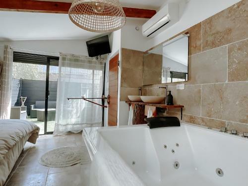 Apartamento Superbe Chambre Romantique Avec Spa Priv�