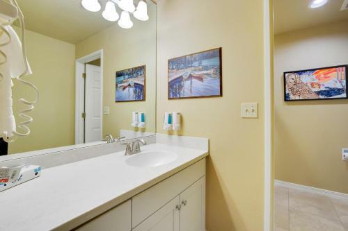 River Ridge 422ab
