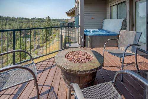 River Ridge 422ab