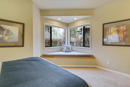 River Ridge 324ab