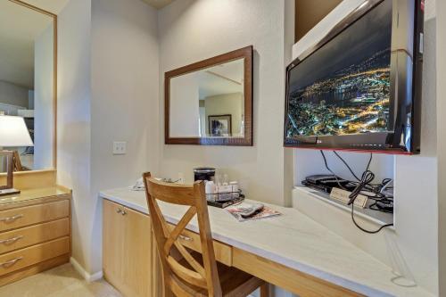 Hotel River Ridge 331b