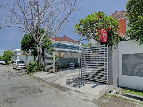 Hotel Oyo 3856 Tizta Suites Bali