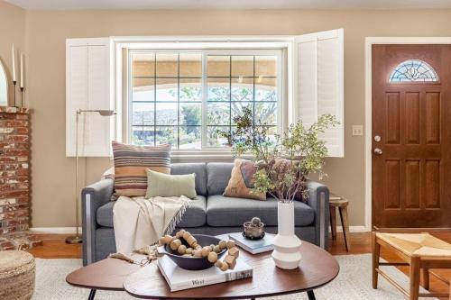Desert Bloom - Desert Oasis W Dreamy Backyard & Patio