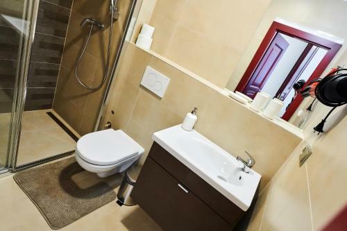 Apartments Zborovska