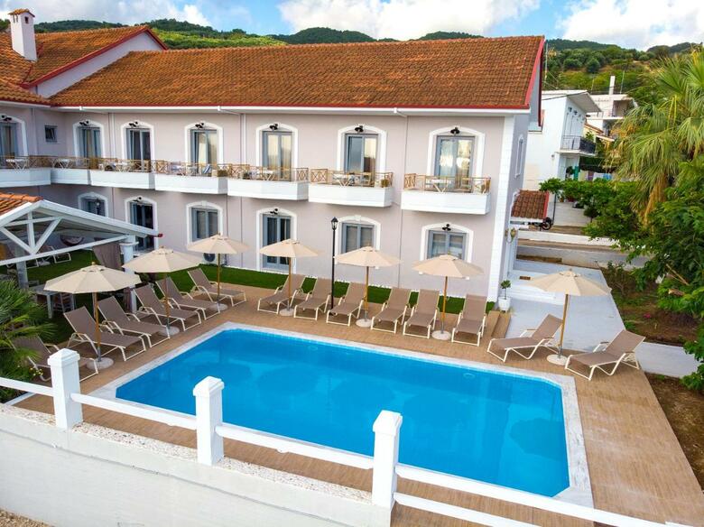 Caretta - Caretta Hotel