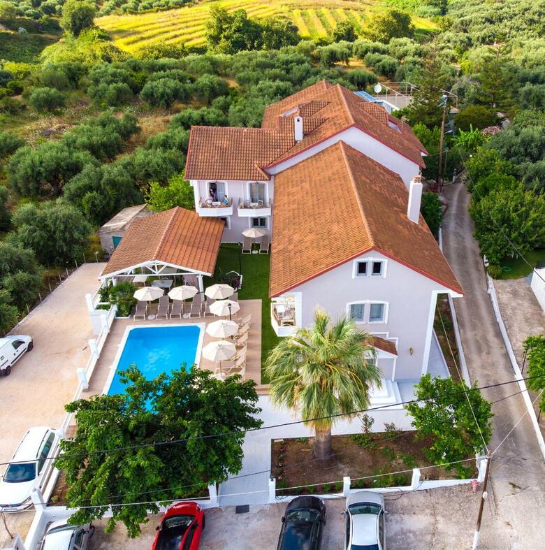 Caretta - Caretta Hotel