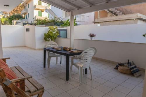 Apartamento Mareinsicilia: Appartamenti Larica
