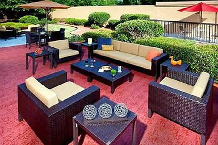 Hotel Courtyard By Marriott Burlington