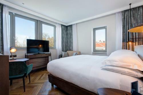 Hotel Doubletree By Hilton Rome Monti