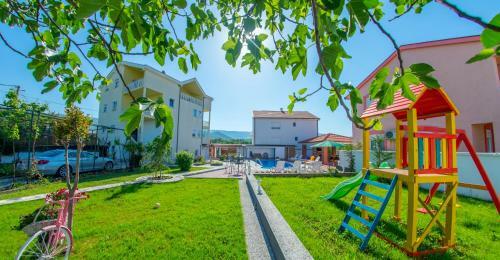 Villa Sun Palace