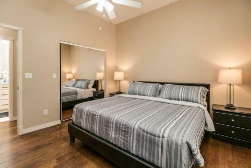 Fabulous 4-bdrm Wbreathtaking Views & Pool