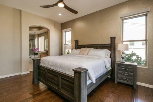 Fabulous 4-bdrm Wbreathtaking Views & Pool