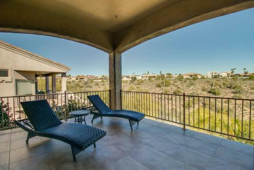 Fabulous 4-bdrm Wbreathtaking Views & Pool