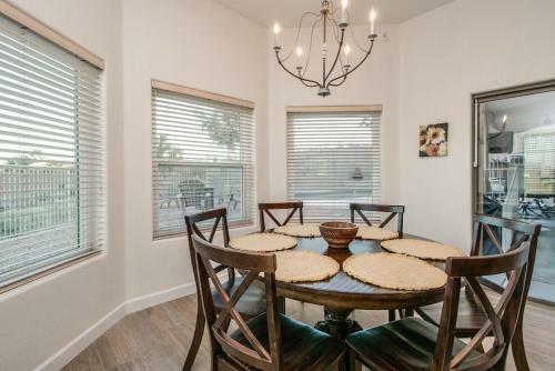 Breathtaking Views And Htd Pool In Fountain Hills