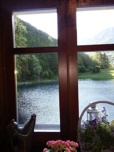 Hotel Residence Lago Laux