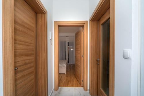 Petra Apartman With Sunset View And Free Parking