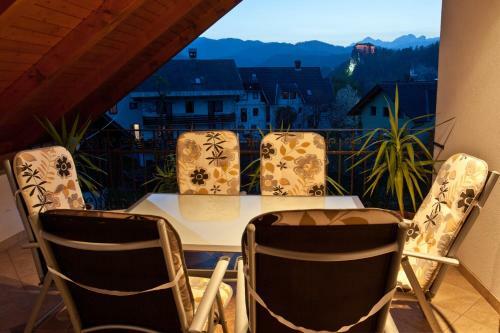 Apartma Resort J&j