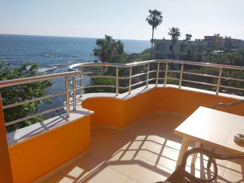 Apartamento Beach Front With Great See View Next To Incekum